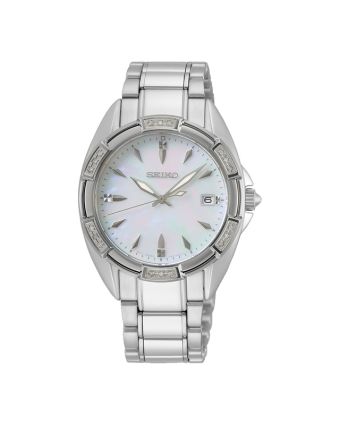 Seiko naisten kvartsikello SKK883P1 helmiäisellä taululla, valkoisella taustalla edestä