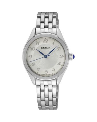 Seiko naisten kvartsikello SUR379P1 hopeisella taululla, valkoisella taustalla edestä