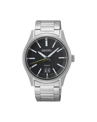 Seiko kvartsikello SUR535P1 mustalla taululla, valkoisella taustalla edestä