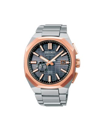Seiko Astron SSJ014J1 harmaalla taululla, valkoisella taustalla edestä