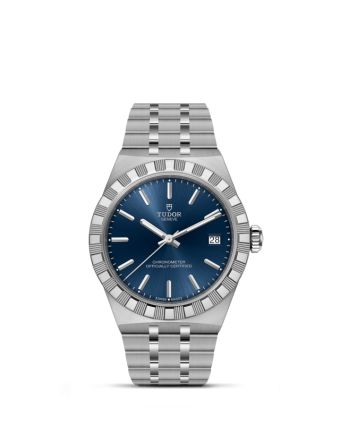 Tudor Royal 36 M2836C1A0-0102 sinisellä taululla, valkoisella taustalla edestä