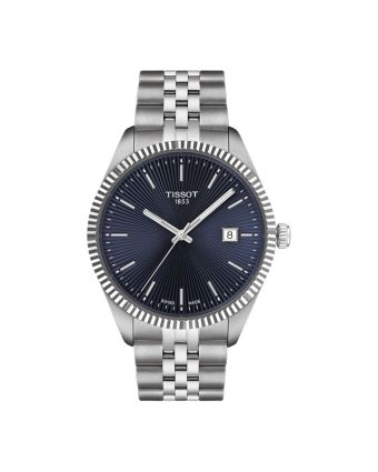 Tissot Ballade T156.410.11.041.00 sinisellä taululla, valkoisella taustalla edestä