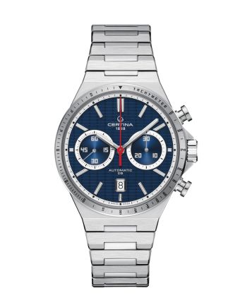 Certina DS-7 Chrono Auto C043.427.11.041.00 sinisellä taululla, valkoisella taustalla edestä