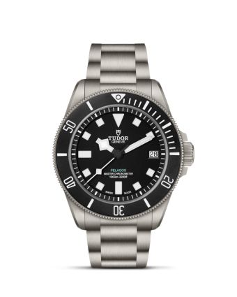 Tudor Pelagos Ultra musta taulu, titaaniranneke M2543C1A7NU-0001