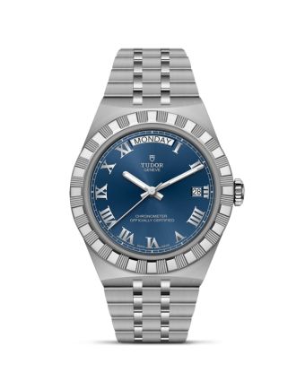 Tudor Royal 40 M2840D1A0-0002 sinisellä taululla, valkoisella taustalla edestä