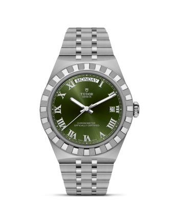 Tudor Royal 40 M2840D1A0-0003 vihreällä taululla, valkoisella taustalla edestä