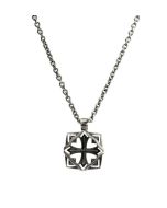 Lumoava Soturi -riipus, keskikoko